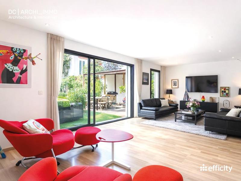 Maison - 190 m² - 7 pièces