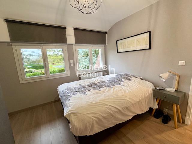 Maison - 170 m² - 7 pièces