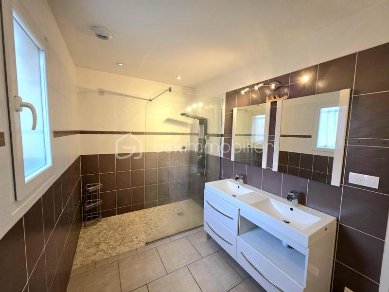 Villa - 143 m² - 5 pièces