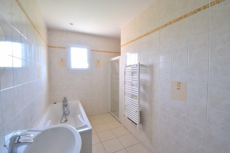 Maison - 88 m² - 5 pièces