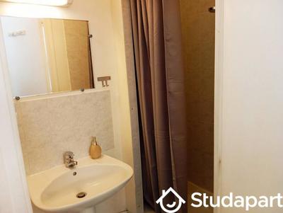 Appartement - 15 m² - 1 pièce