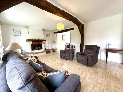 Maison - 145 m² - 6 pièces