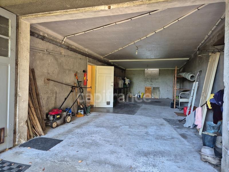 Maison - 188 m² - 8 pièces