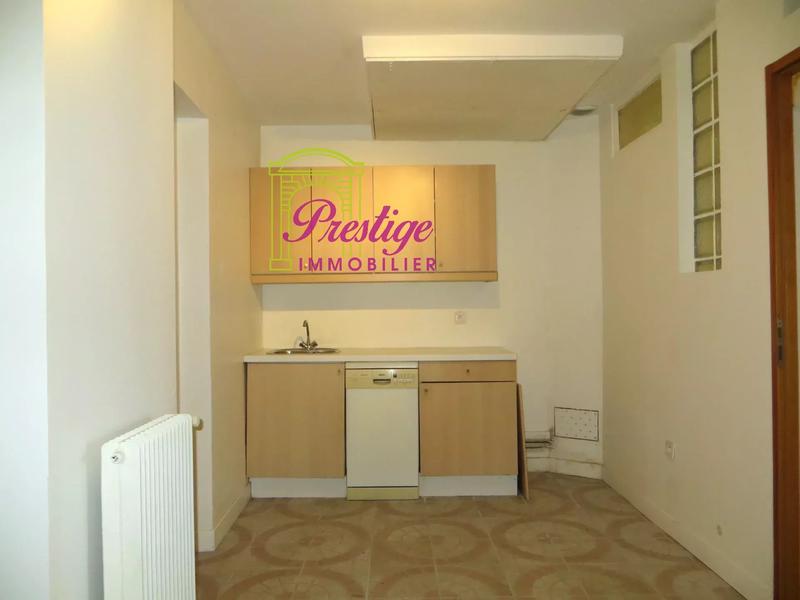 Bureau - 112 m² - 5 pièces