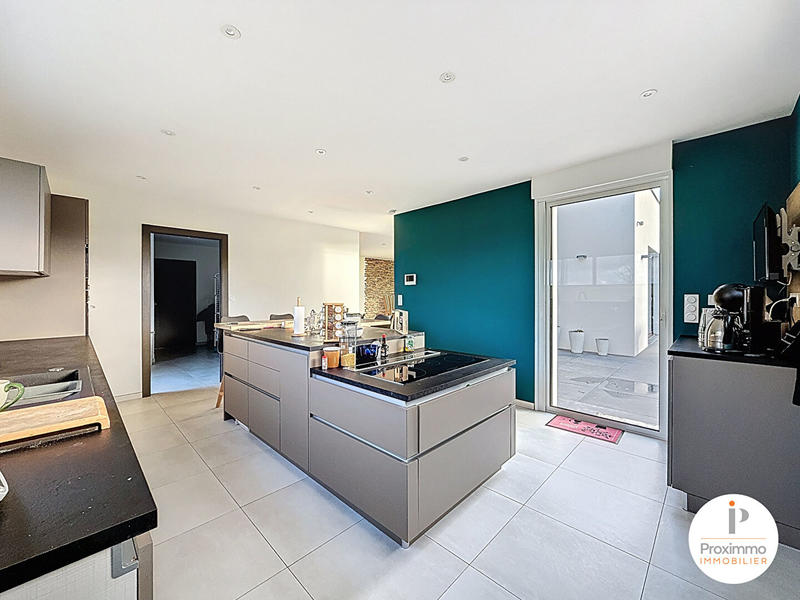 Maison - 166 m² - 4 pièces