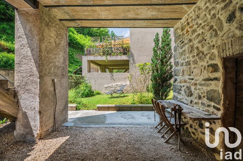 Maison - 162 m² - 5 pièces