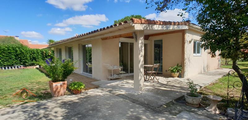 Maison traditionnelle - 160 m² - 5 pièces