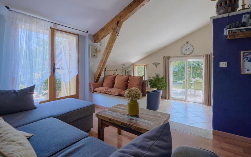 Maison - 380 m² - 10 pièces