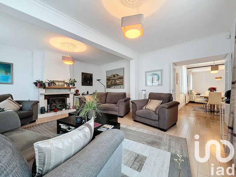 Maison - 160 m² - 7 pièces