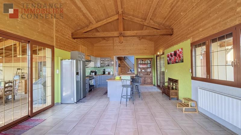 Maison - 528 m² - 17 pièces