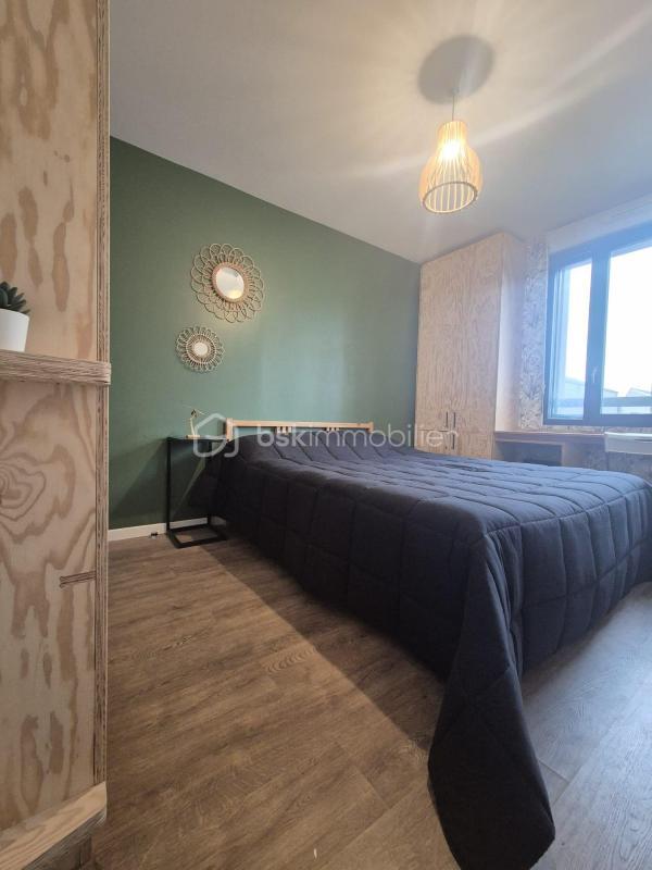 Duplex - 93 m² - 4 pièces