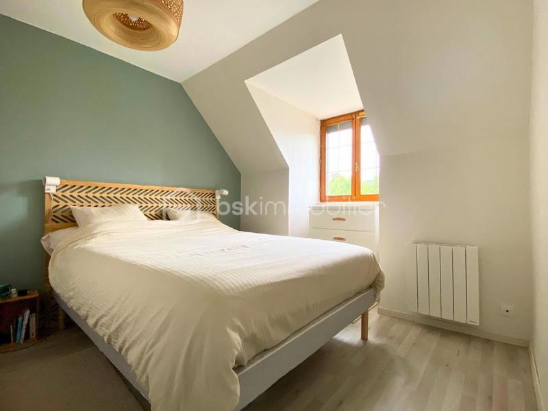 Maison - 93 m² - 5 pièces