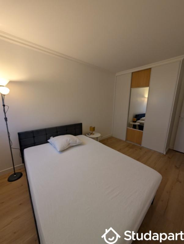 Chambre - 12 m² - 1 pièce