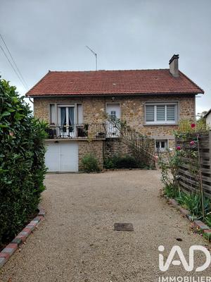 Maison - 135 m² - 6 pièces