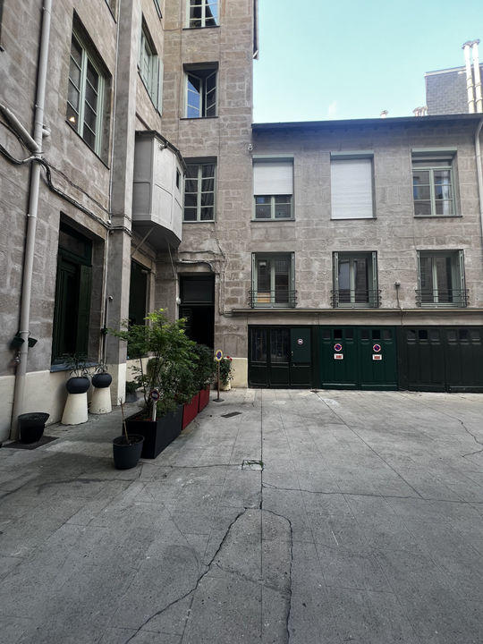 Appartement - 94 m² - 4 pièces