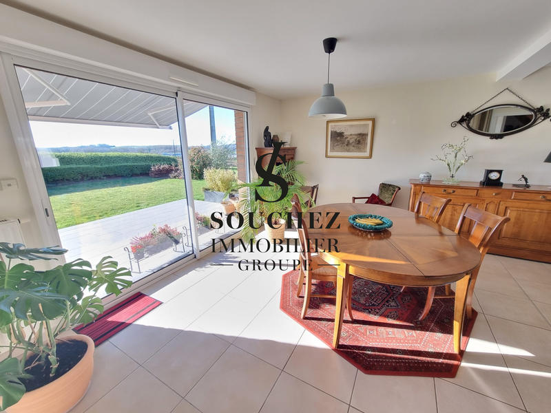 Maison - 130 m² - 6 pièces