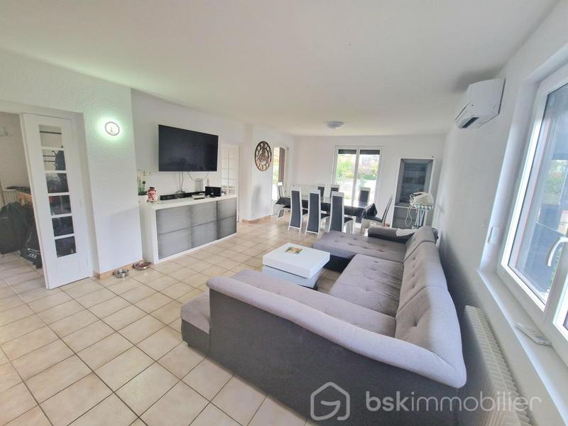 Maison traditionnelle - 130 m² - 5 pièces