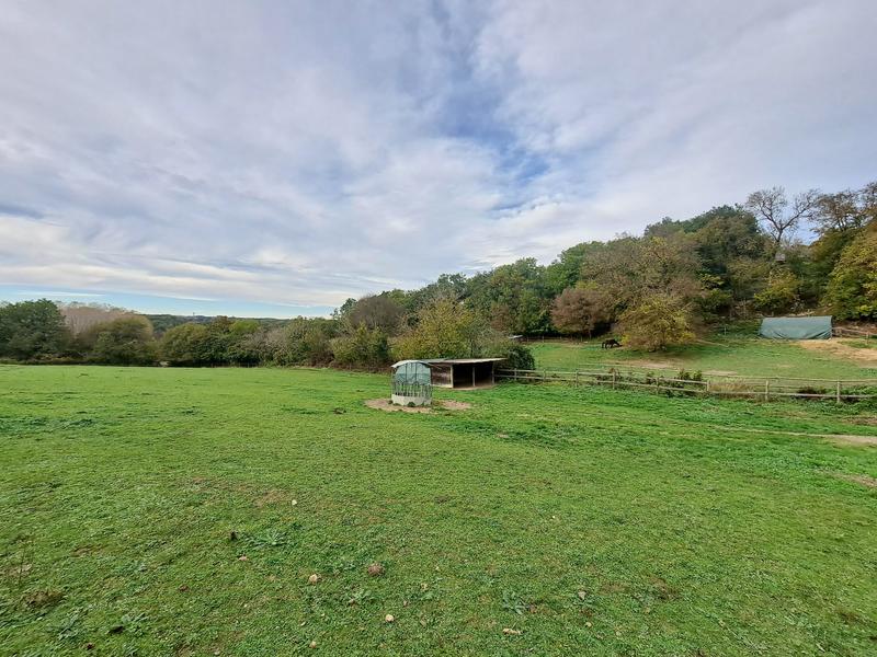 Maison - 222 m² - 7 pièces