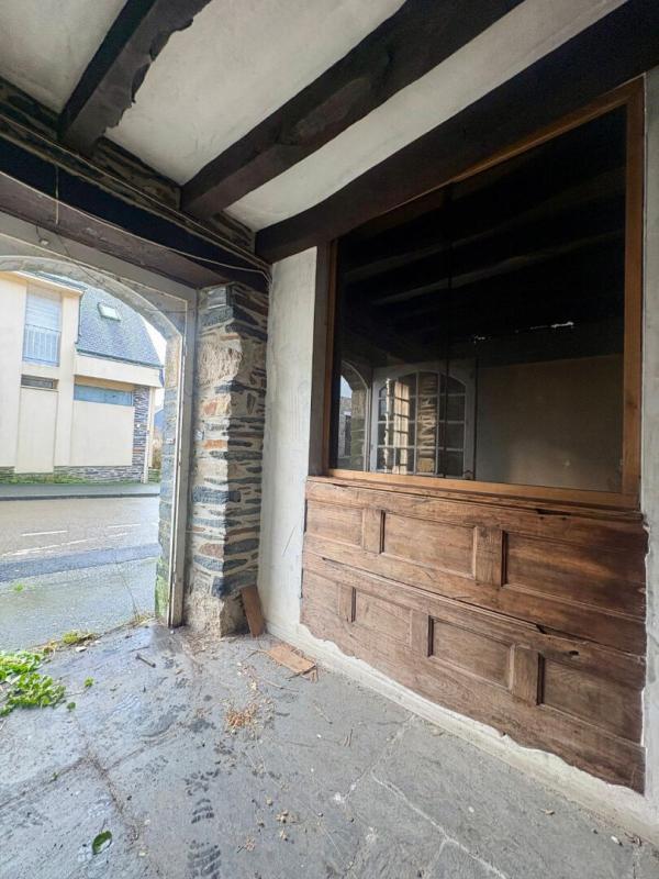 Appartement - 100 m² - 5 pièces