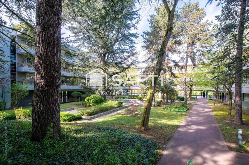 Appartement - 107 m² - 4 pièces