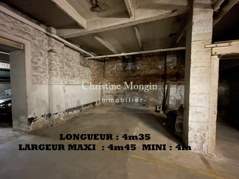 Parking / Garage - 19 m²