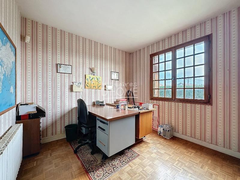 Pavillon - 140 m² - 6 pièces