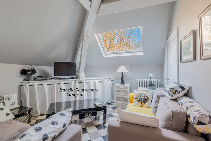 Maison bourgeoise - 230 m² - 8 pièces