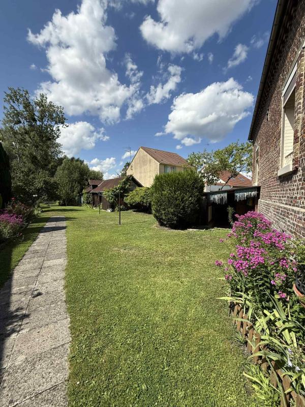 Maison - 140 m² - 4 pièces