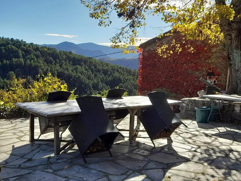 Propriété - 203 m² - 8 pièces