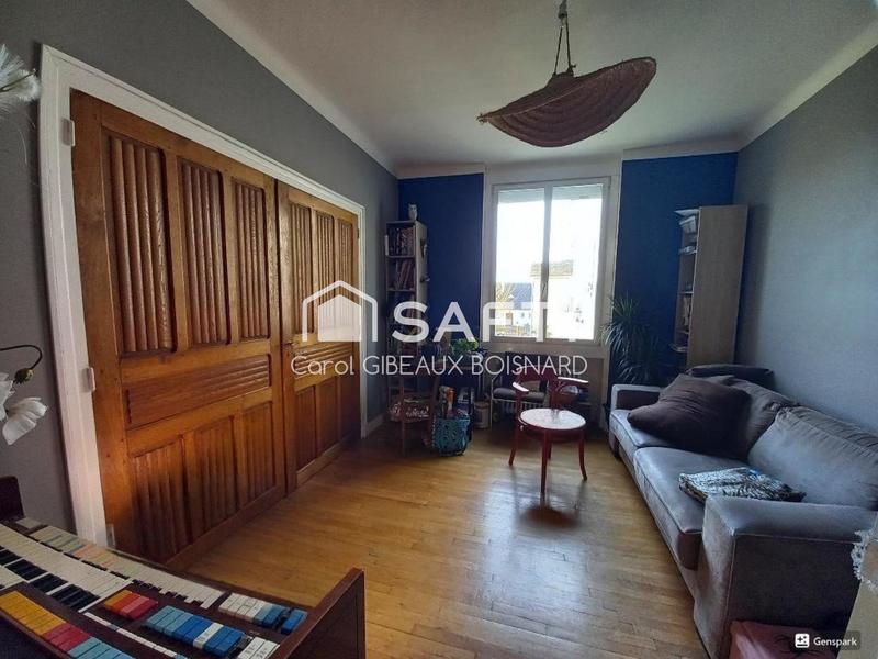 Maison - 180 m² - 8 pièces