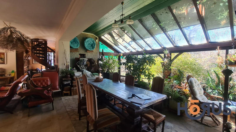 Viager - Maison ancienne - 200 m² - 6 pièces