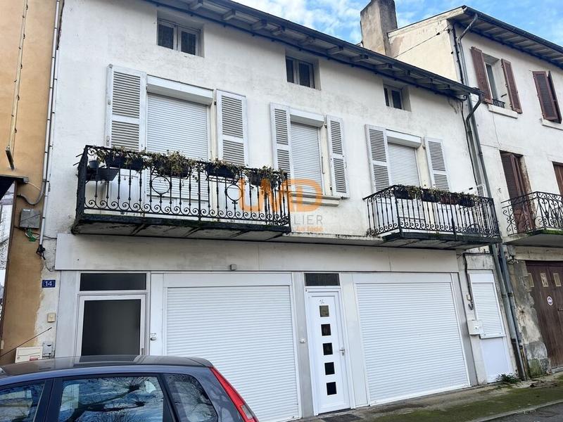 Immeuble - 144 m² - 8 pièces