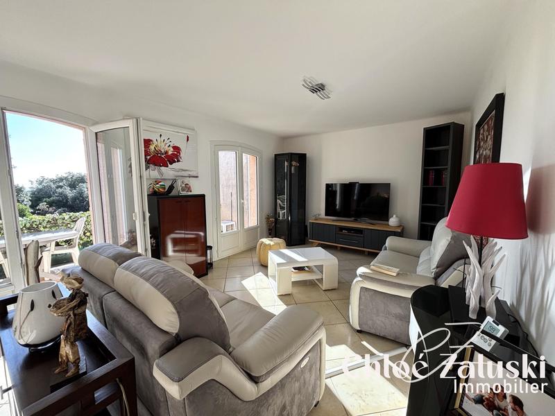 Appartement - 92 m² - 4 pièces