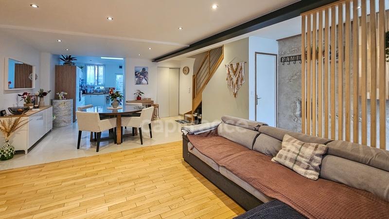 Maison - 109 m² - 6 pièces