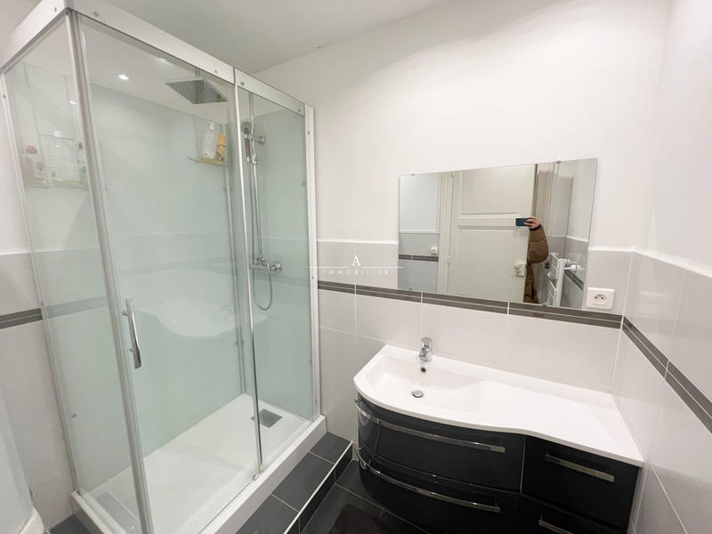 Appartement - 54 m² - 5 pièces