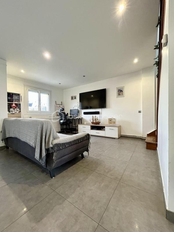 Maison - 75 m² - 4 pièces