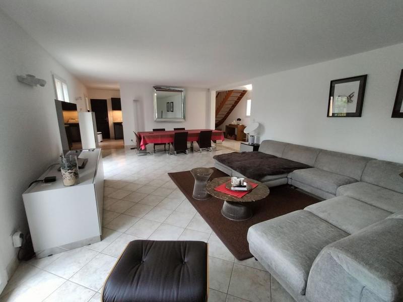 Maison - 138 m² - 5 pièces