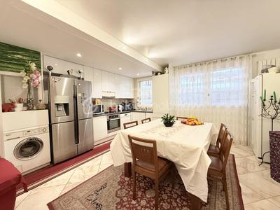 Appartement - 73 m² - 4 pièces