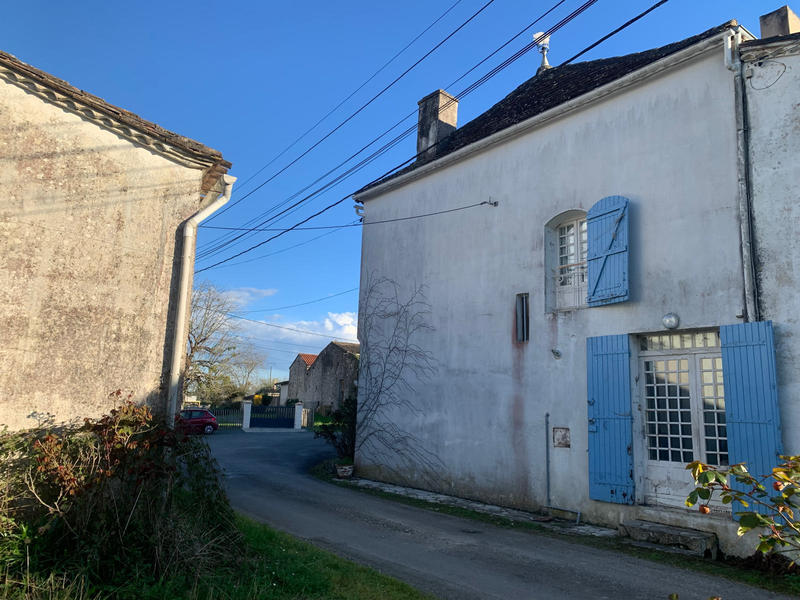 Maison - 104 m² - 5 pièces