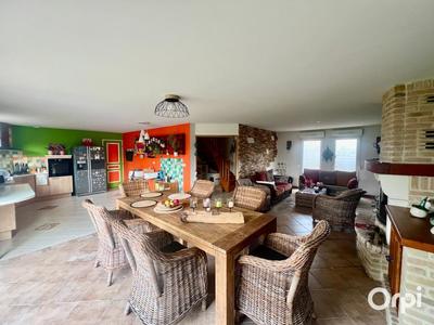 Maison - 114 m² - 6 pièces