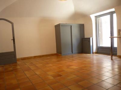 Appartement - 85 m² - 3 pièces