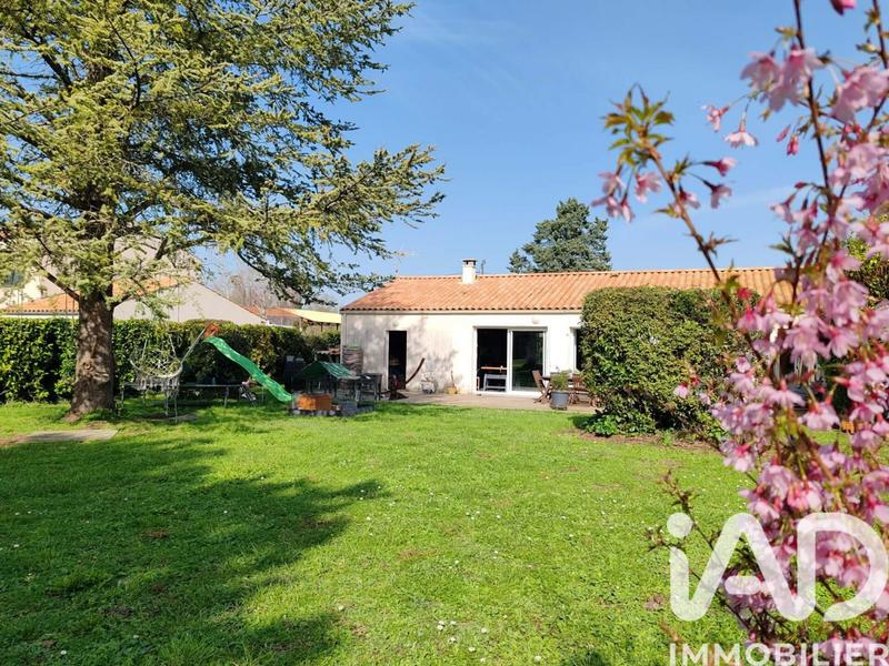 Maison - 91 m² - 5 pièces