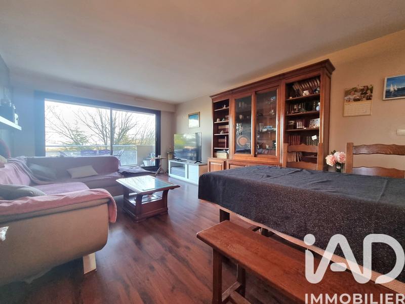 Appartement - 80 m² - 3 pièces