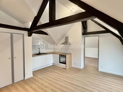 Loft - 62 m² - 3 pièces