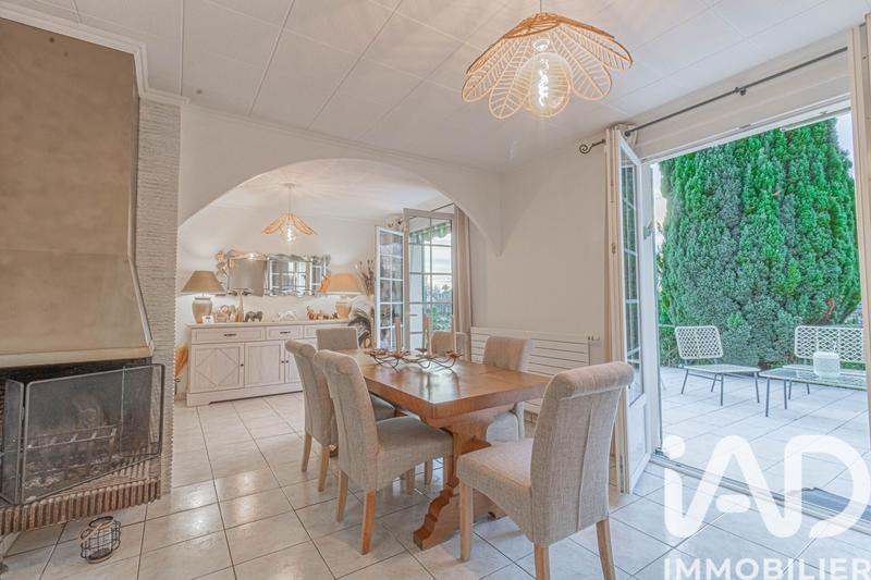 Maison - 95 m² - 5 pièces
