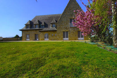 Maison bourgeoise - 480 m² - 15 pièces