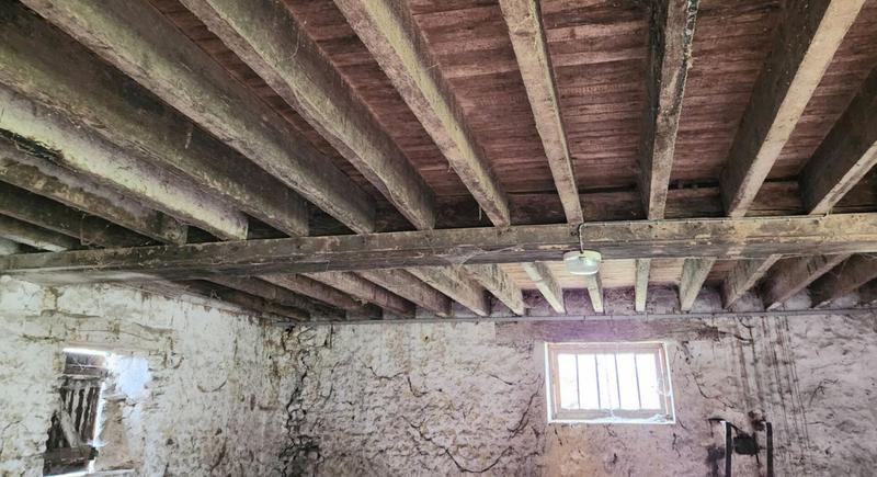 Grange - 217 m² - 3 pièces