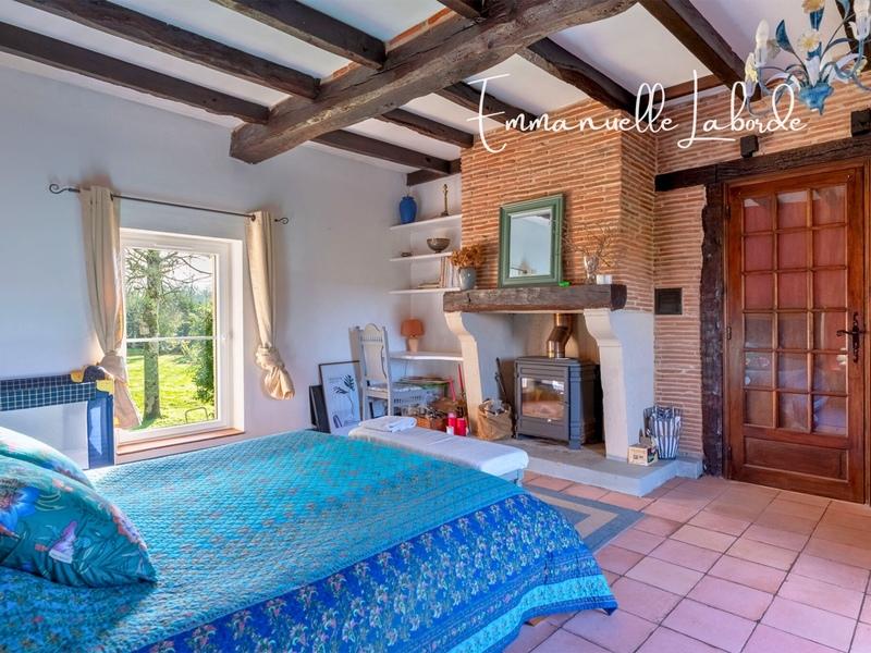 Maison en pierre - 240 m² - 10 pièces