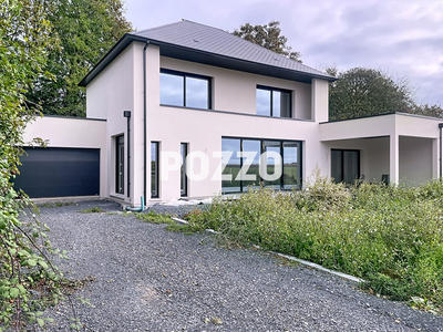 Maison - 190 m² - 7 pièces