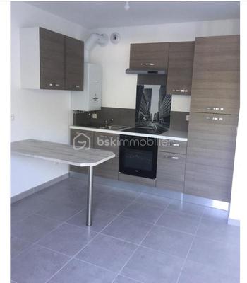 Studio - 27 m² - 1 pièce